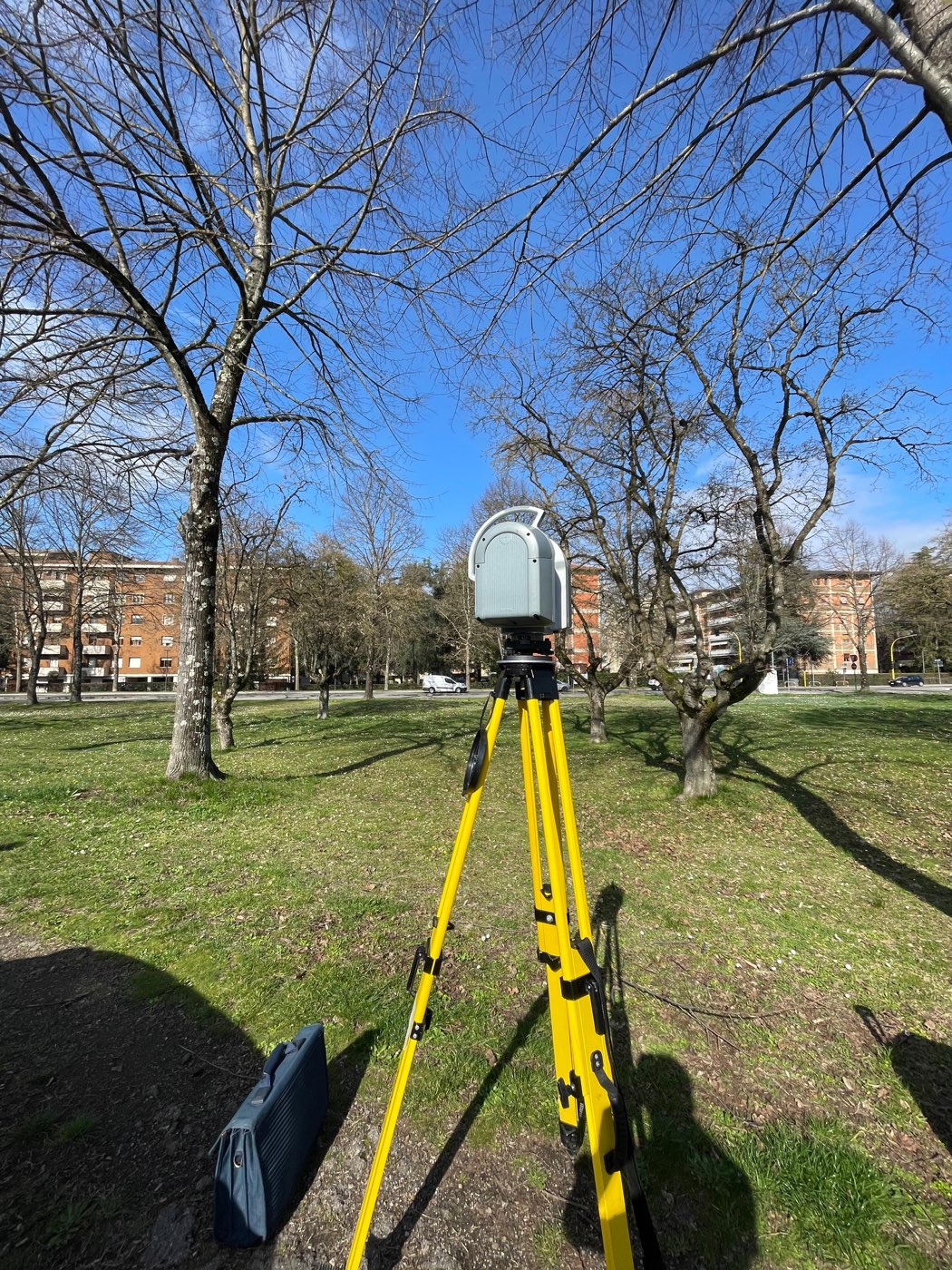 Laser scanner set up in a residential park